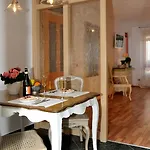- Am Kuetertor - Alle Mit Terrasse Oder Balkon - In Lage 아파트