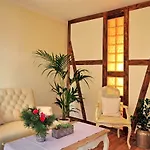 アパート - Am Kuetertor - Alle Mit Terrasse Oder Balkon - In Lage