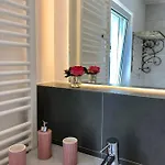- Am Kuetertor - Alle Mit Terrasse Oder Balkon - In Lage 아파트 슈트랄준트