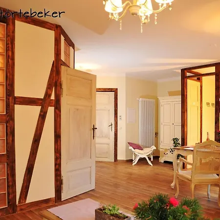 아파트 - Am Kuetertor - Alle Mit Terrasse Oder Balkon - In Lage 슈트랄준트