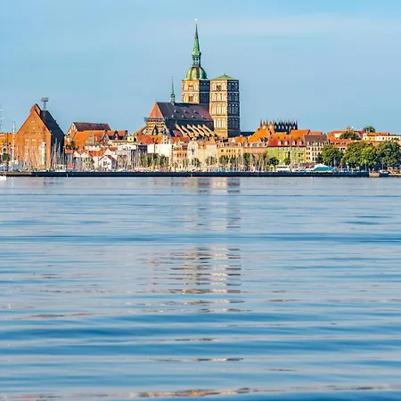 - Am Kütertor - Alle Mit Terrasse Oder Balkon - In Lage *