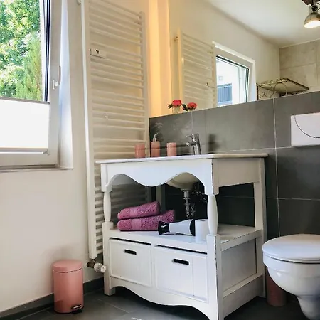 Apartamento - Am Kütertor - Alle Mit Terrasse Oder Balkon - In Lage Stralsund